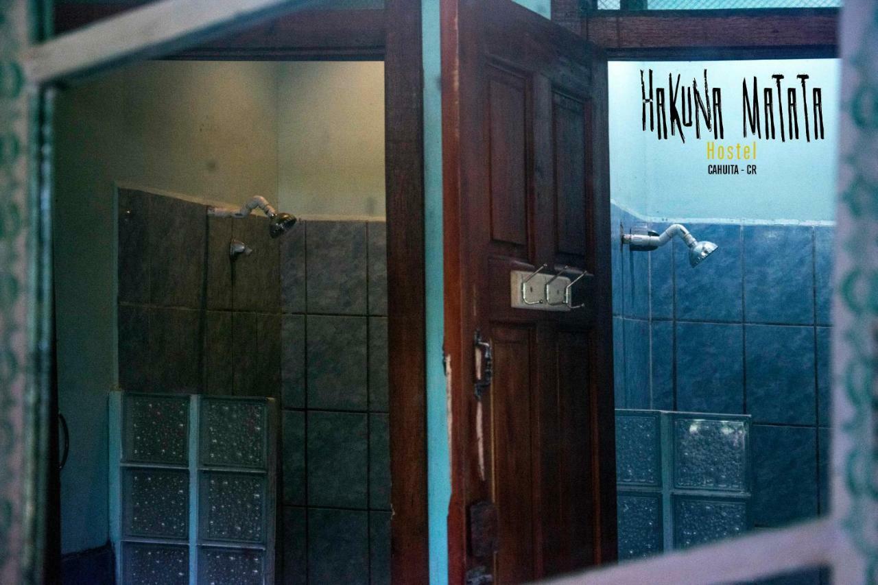 Hakuna Matata Hostel Кахуита Екстериор снимка