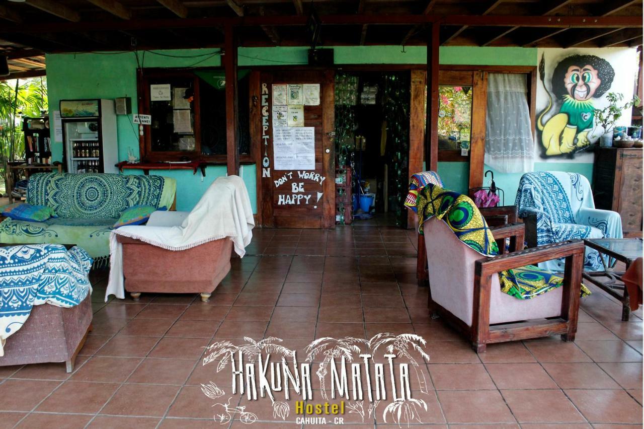 Hakuna Matata Hostel Кахуита Екстериор снимка