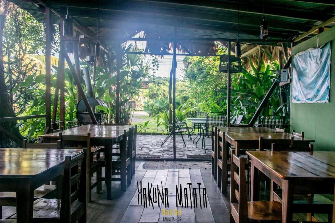 Hakuna Matata Hostel Кахуита Екстериор снимка