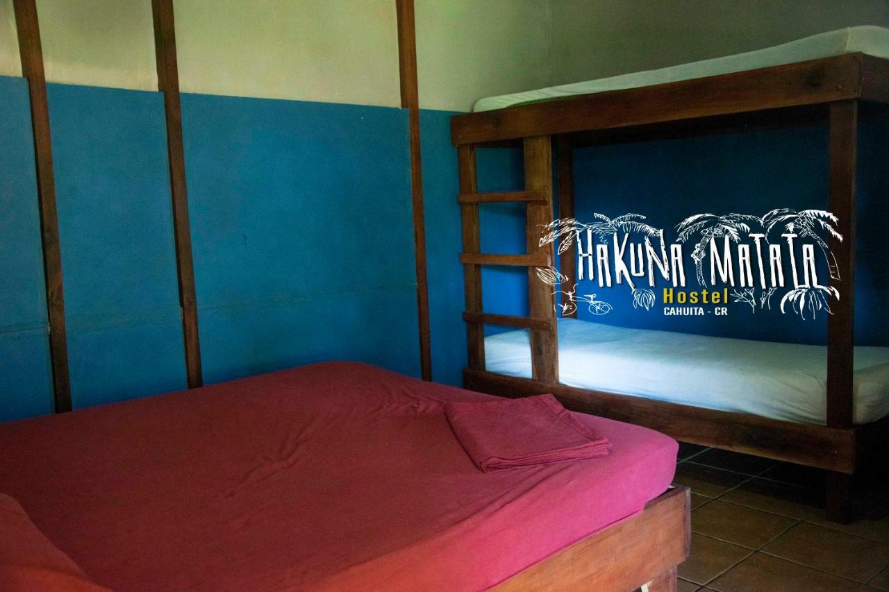 Hakuna Matata Hostel Кахуита Екстериор снимка