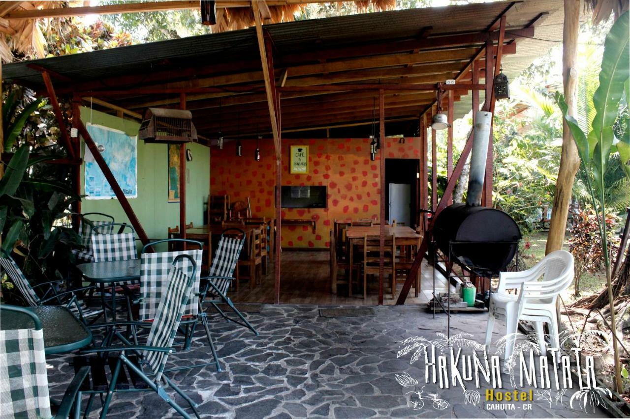 Hakuna Matata Hostel Кахуита Екстериор снимка