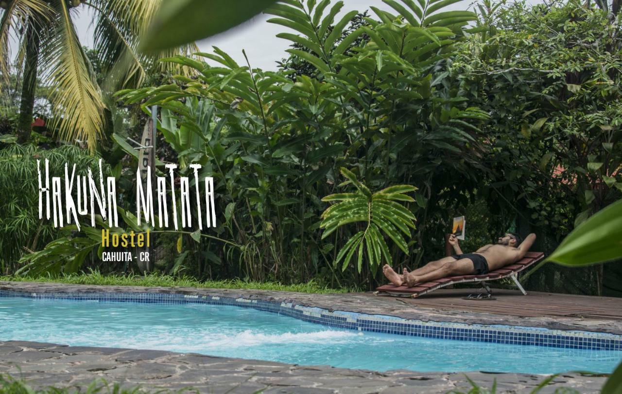 Hakuna Matata Hostel Кахуита Екстериор снимка