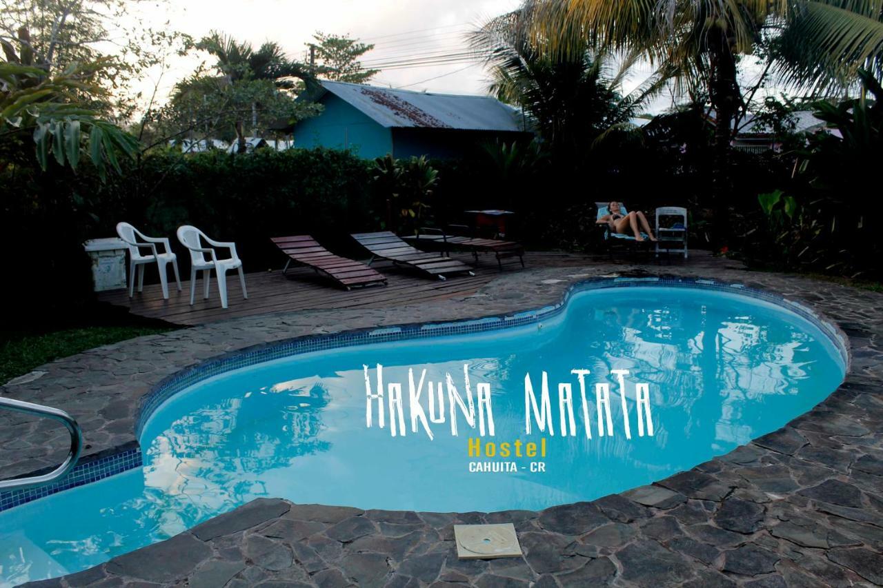 Hakuna Matata Hostel Кахуита Екстериор снимка
